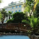 زياباسا بارك فندق 3*