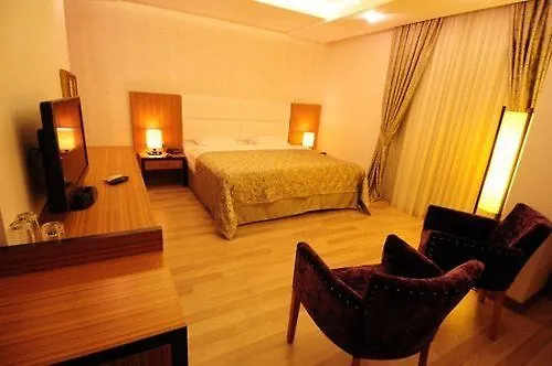 زياباسا بارك فندق